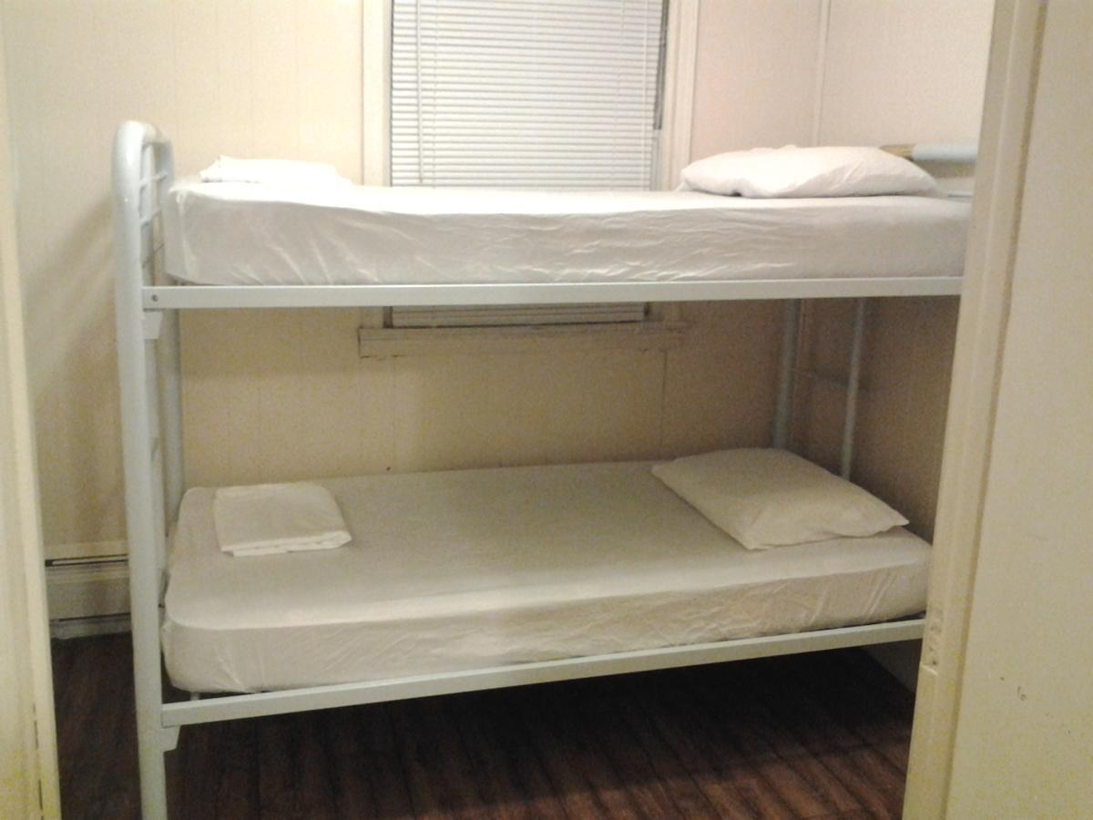 Downtown Hollywood Beach Students' Dormホステル エクステリア 写真