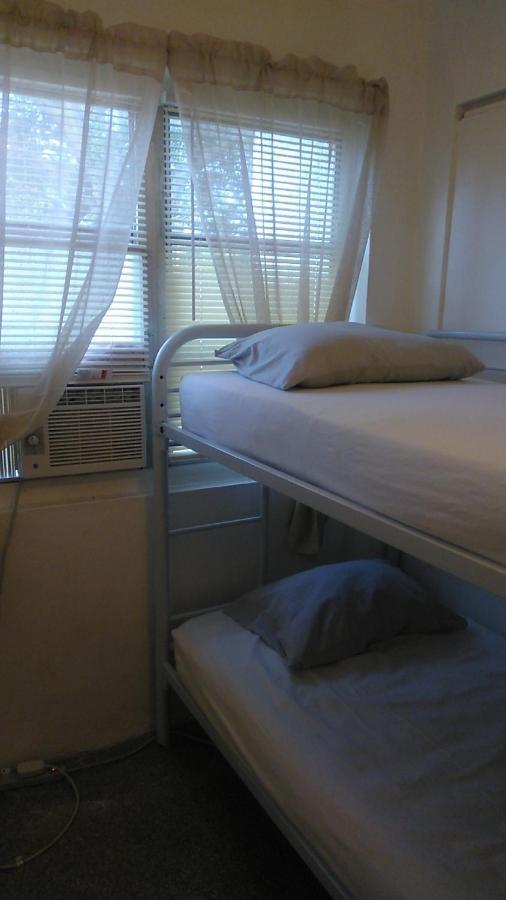Downtown Hollywood Beach Students' Dormホステル エクステリア 写真